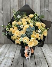 Букет цветов из:  Розы и Лизиантусы в ЗЯБ Набережные Челны