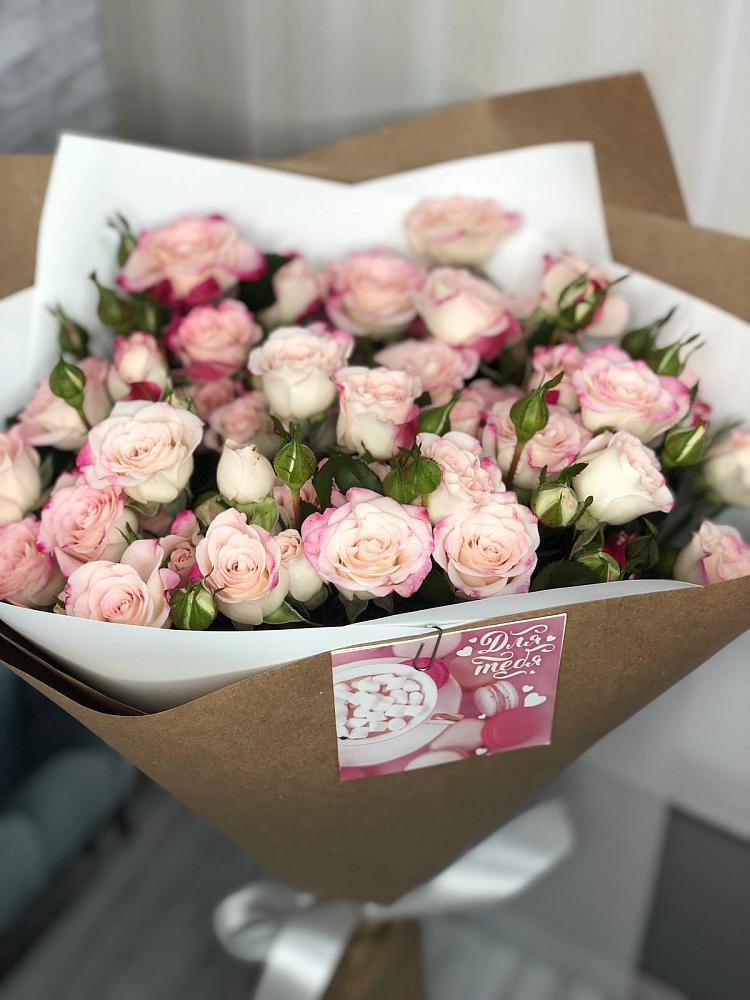 Букет цветов из: Розы в ЗЯБ Набережные Челны