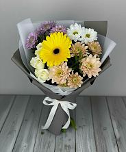 Букет цветов из:  Розы, Герберы и Хризантемы в ЗЯБ Набережные Челны
