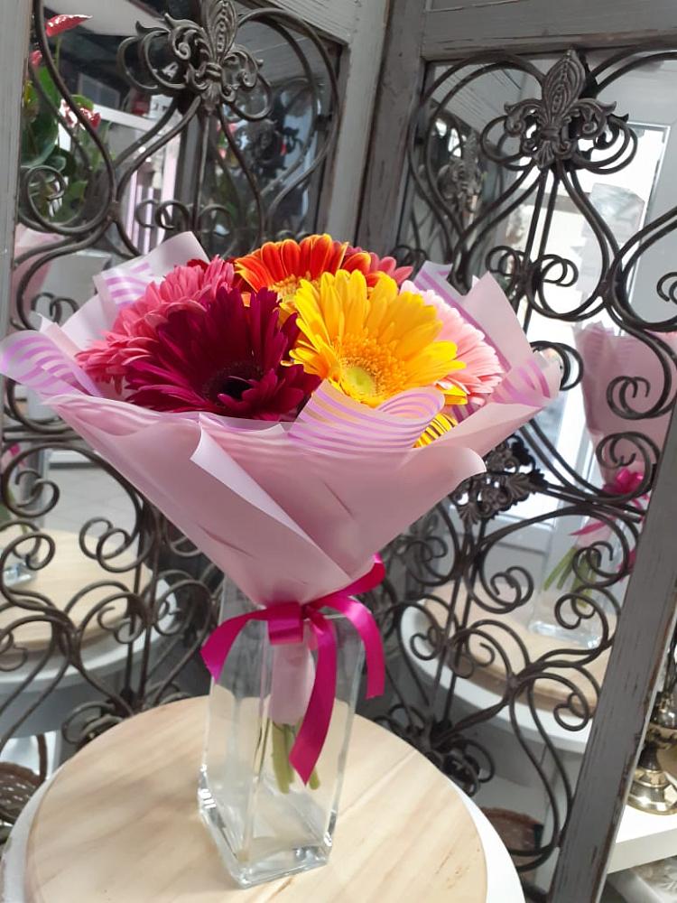 Букет цветов из: Герберы в ЗЯБ Набережные Челны