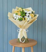 Букет цветов из:  Хризантемы и Розы в ЗЯБ Набережные Челны