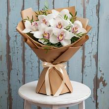 Букет цветов из:  Орхидеи и Розы в ЗЯБ Набережные Челны